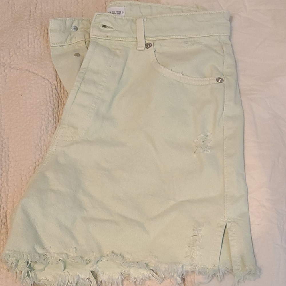 Zara slit straight denim shorts